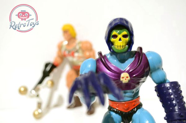 FLYING FISTS HE-MAN (MUSCLOR L'ECLAIR) TERROR CLAWS SKELETOR (SKELETOR LE RAPACE)